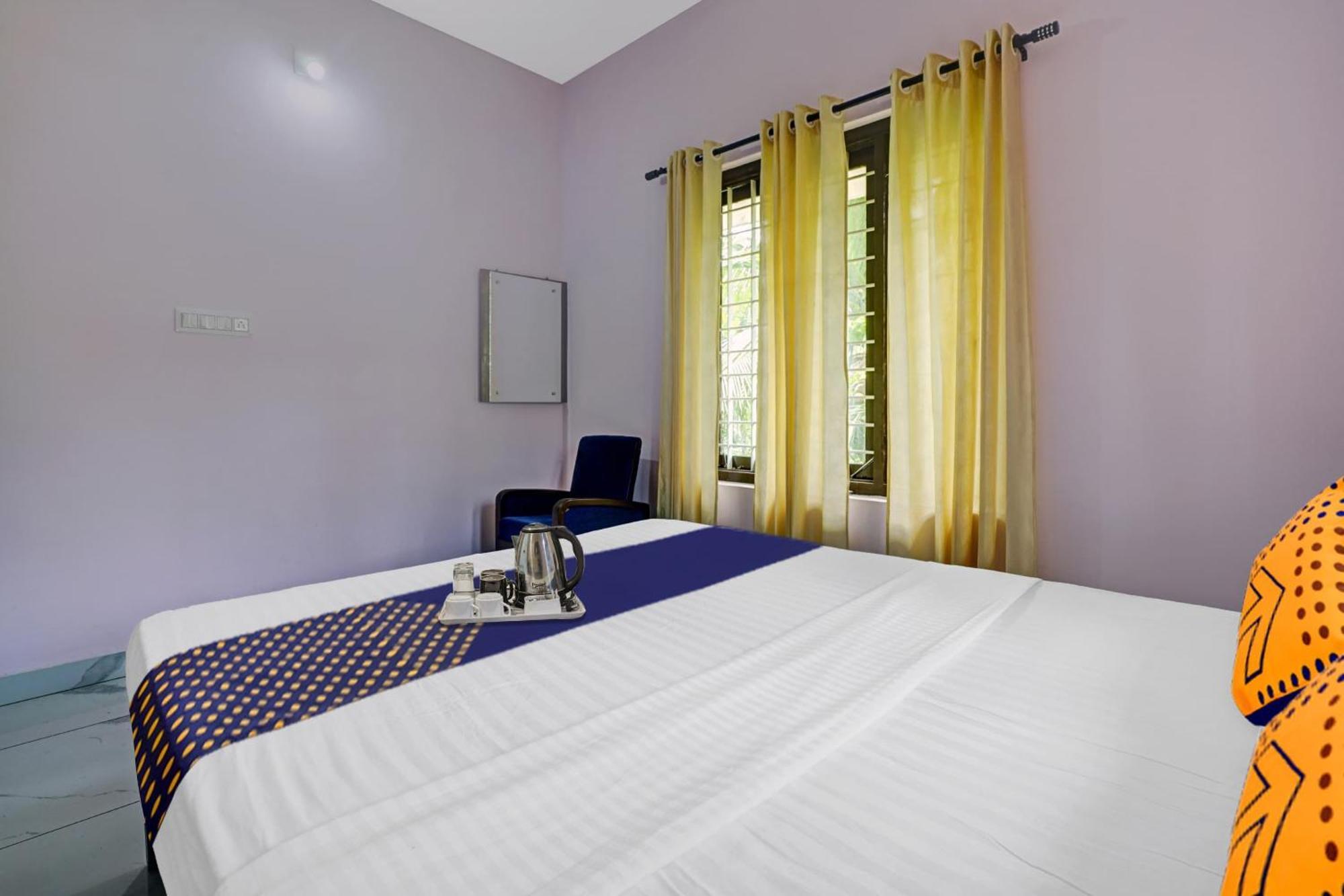 Spot On Shalom Palace Residency Neriyamangalam Ngoại thất bức ảnh
